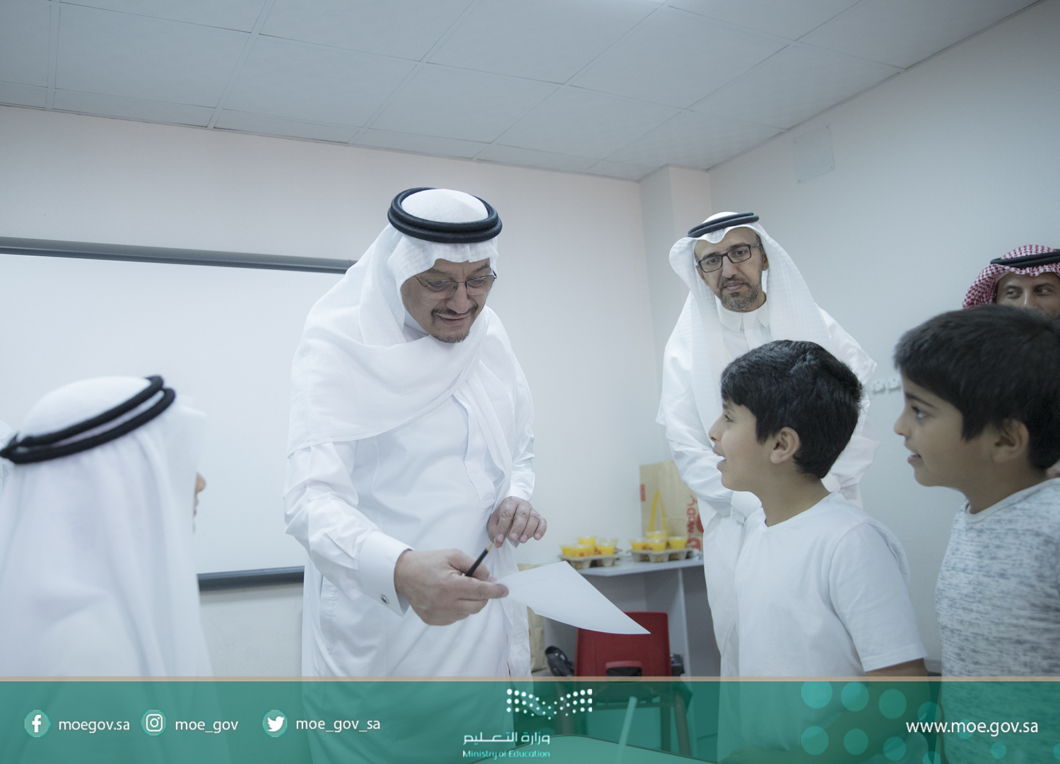 A16I7393435tee (1).jpg