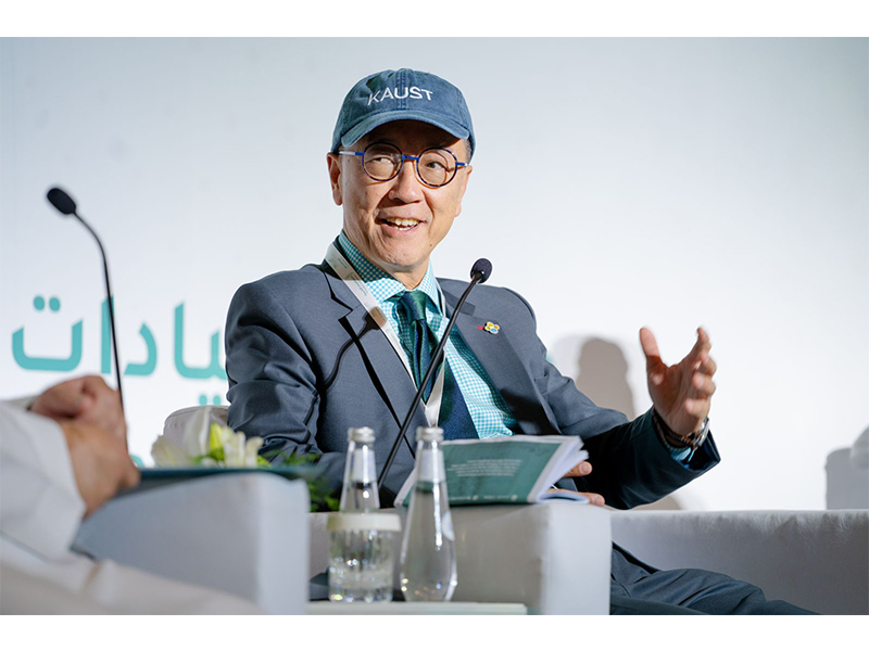 antlaq-mltqa-alqyadat-alakadymyh