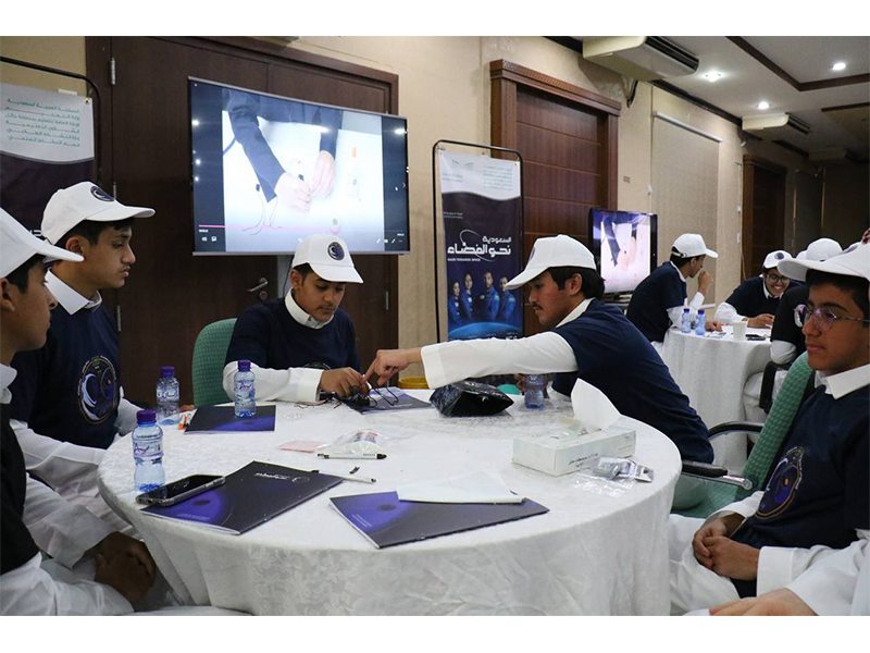 antha'-altjarb-al'elmyh-hwl-alfda'