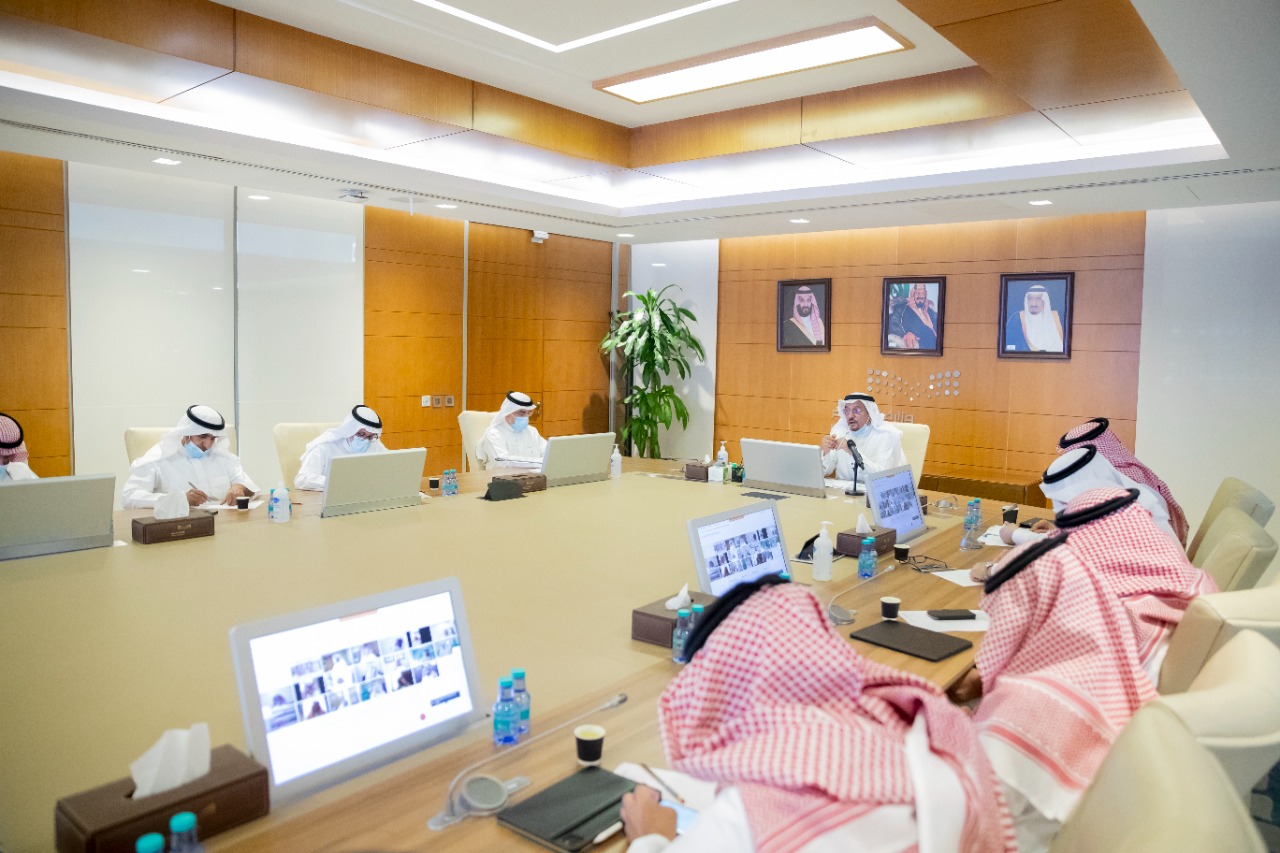 التقى معالي وزير التعليم د.حمد بن محمد آل الشيخ اليوم رؤساء الجامعات