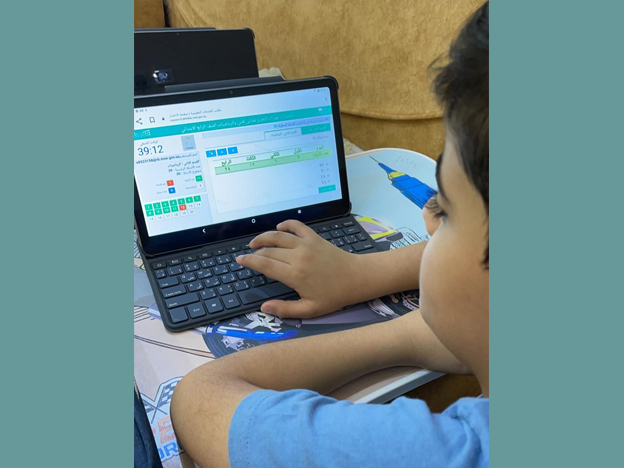 2.1 مليون طالب وطالبة في المرحلة الابتدائية يؤدون اختبارات تعزيز المهارات للمرة الأولى في "منصة الاختبارات المركزية"