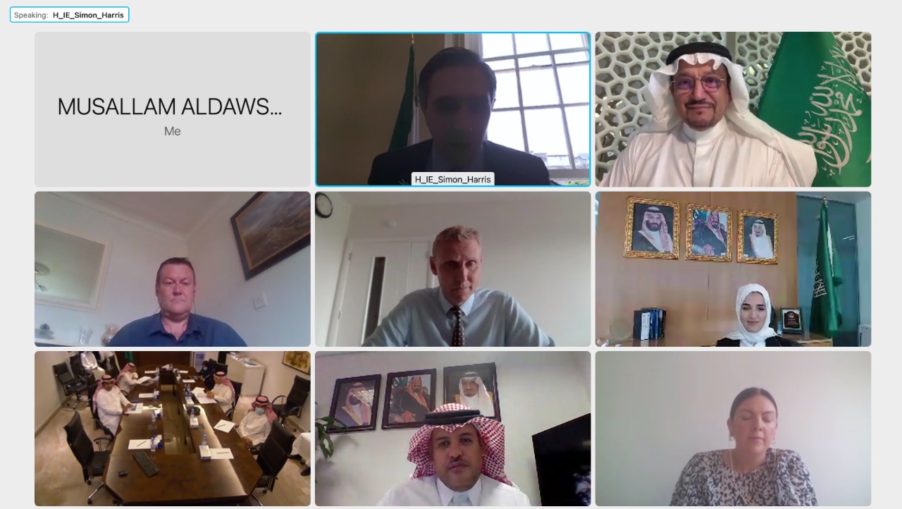 معالي وزير التعليم د.حمد بن محمد آل الشيخ التقى اليوم معالي وزير التعليم الإضافي والتعليم العالي والبحث والابتكار والعلوم الأيرل