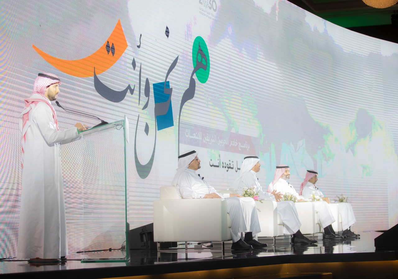 وزير التعليم مشارك في المؤتمر الصحفي عن تفاصيل إستراتيجية الابتعاث