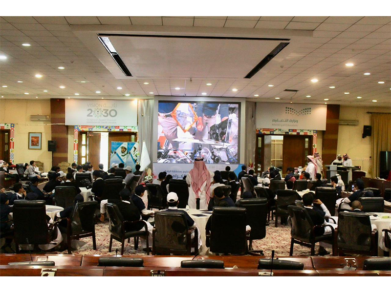 msharkh-ra'edy-alfda'-lltlab