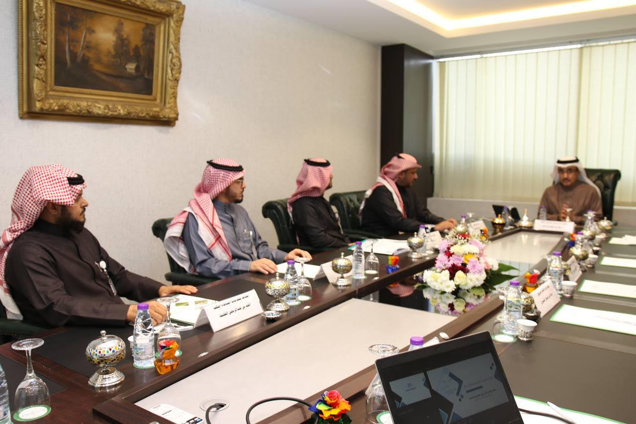 اجتمع معالي نائب وزير التعليم المكلّف د.سعد بن سعود آل فهيد اليوم بالقيادات التعليمية بتعليم منطقة حائل