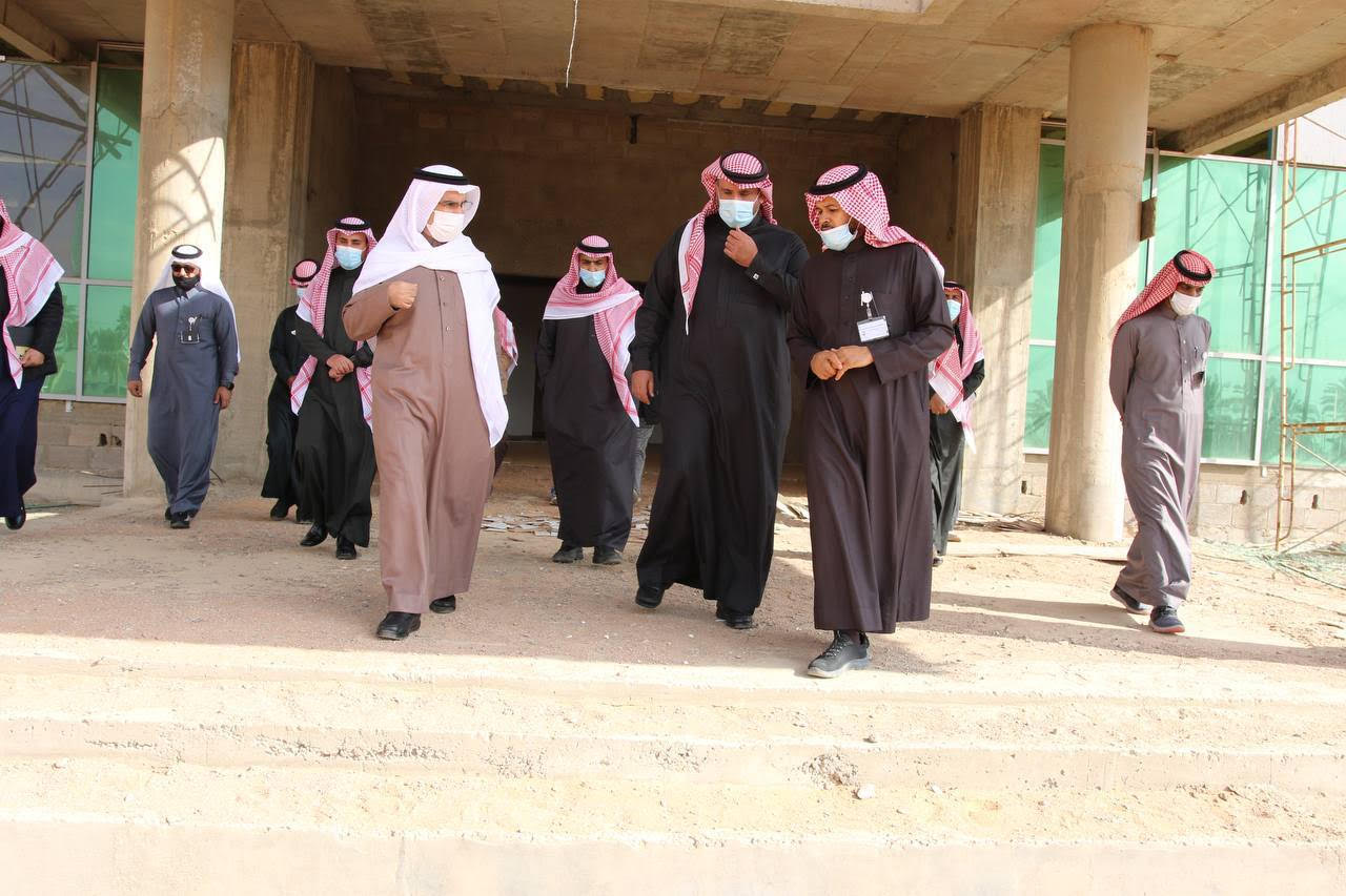 جولة تفقدية لنائب وزير التعليم المكلّف لمبنى الإدارة العامة للتعليم بمنطقة حائل "تحت الإنشاء"