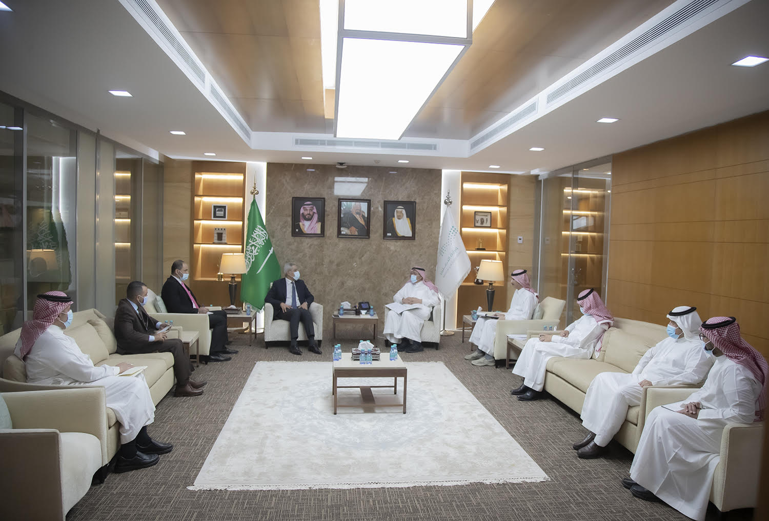  السفير العراقي لدى المملكة