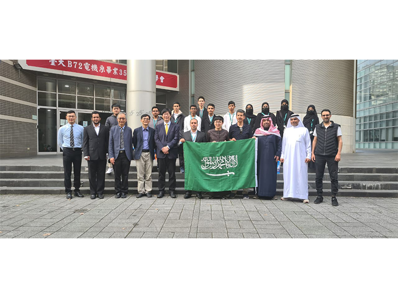 tlbh-albrnamj-al'elmy-alethra'ey