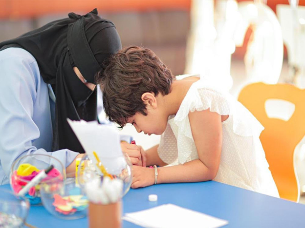 وزارة التعليم تعتمد الخطط الدراسية لذوي طيف التوّحد وفق أفضل الممارسات التعليمية والتربوية لتعزيز المهارات وتحسين نواتج التعلّم