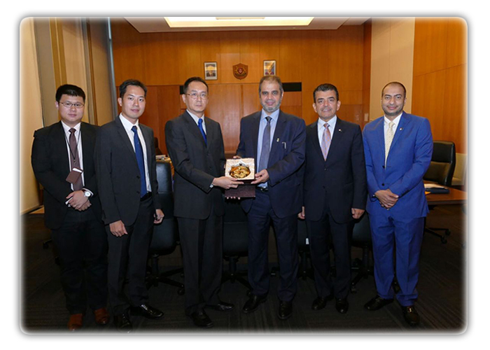 vanzulaandwazeer (5).jpg