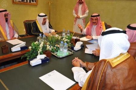 أمير منطقة جازان يجتمع بوزير التعليم العالي 
