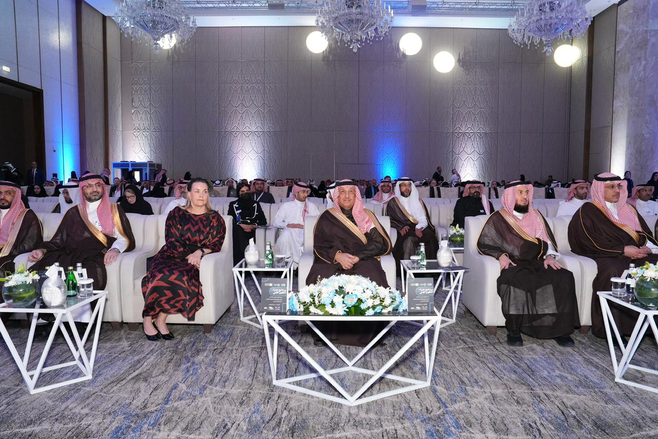 وزير التعليم يشهد احتفاء المعهد الوطني للتطوير المهني التعليمي بالمدربين المركزيين