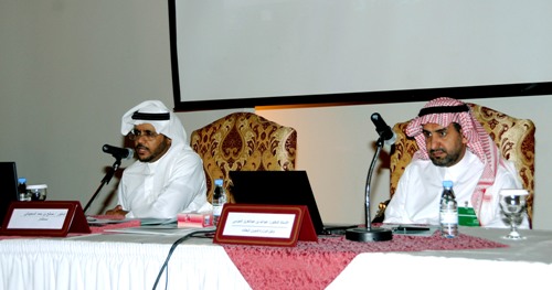 سعادة وكيل الوزارة خلال فعاليات ملتقى المهنة