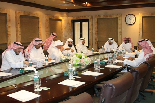 العطية يرأس اجتماع فريق مشروع آفاق 