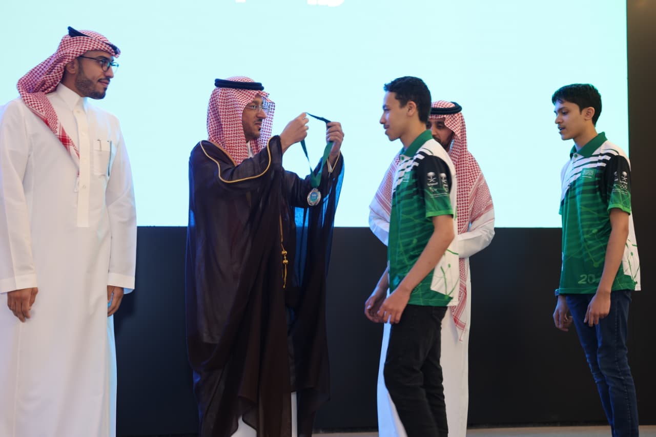 الروبرت 3.jpg