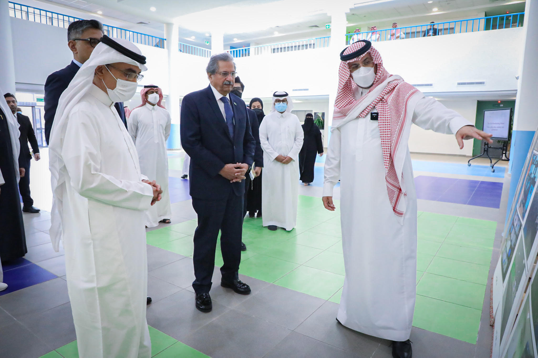 Dr. Mohammed Al-Meqbil